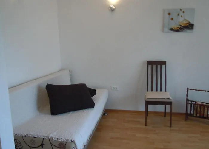 Sveta Nedilja 13753e Lejlighed